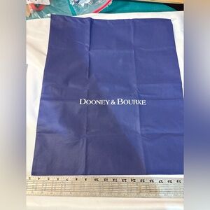 Dooney and Bourke large‎ dusty bag approximately 13 x 16
